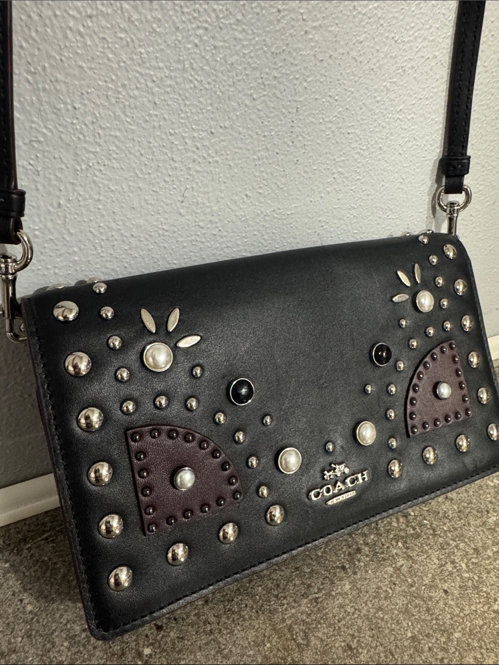Coach 1941 Western Rivets Foldover Crossbody Wallet Black Studded Leather Bag - Picture 3 of 14
